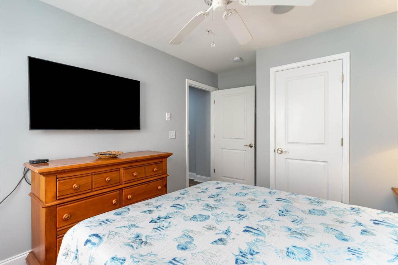 Spacious Penthouse Ocean Front 7 BR Condo - Ambassador Villas Unit 401 Myrtle Beach Exterior foto