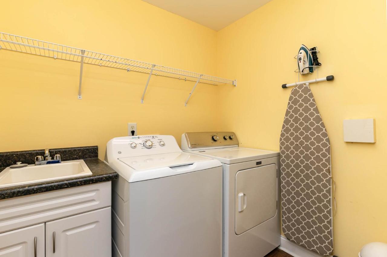 Spacious Penthouse Ocean Front 7 BR Condo - Ambassador Villas Unit 401 Myrtle Beach Exterior foto