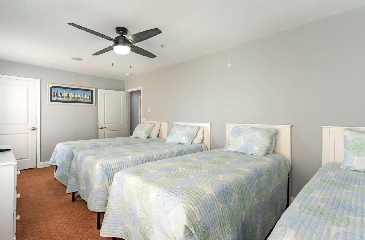 Spacious Penthouse Ocean Front 7 BR Condo - Ambassador Villas Unit 401 Myrtle Beach Exterior foto