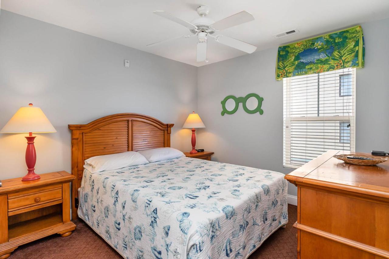 Spacious Penthouse Ocean Front 7 BR Condo - Ambassador Villas Unit 401 Myrtle Beach Exterior foto