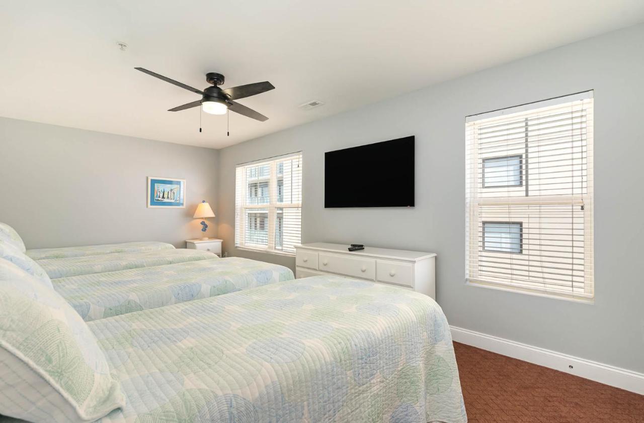 Spacious Penthouse Ocean Front 7 BR Condo - Ambassador Villas Unit 401 Myrtle Beach Exterior foto